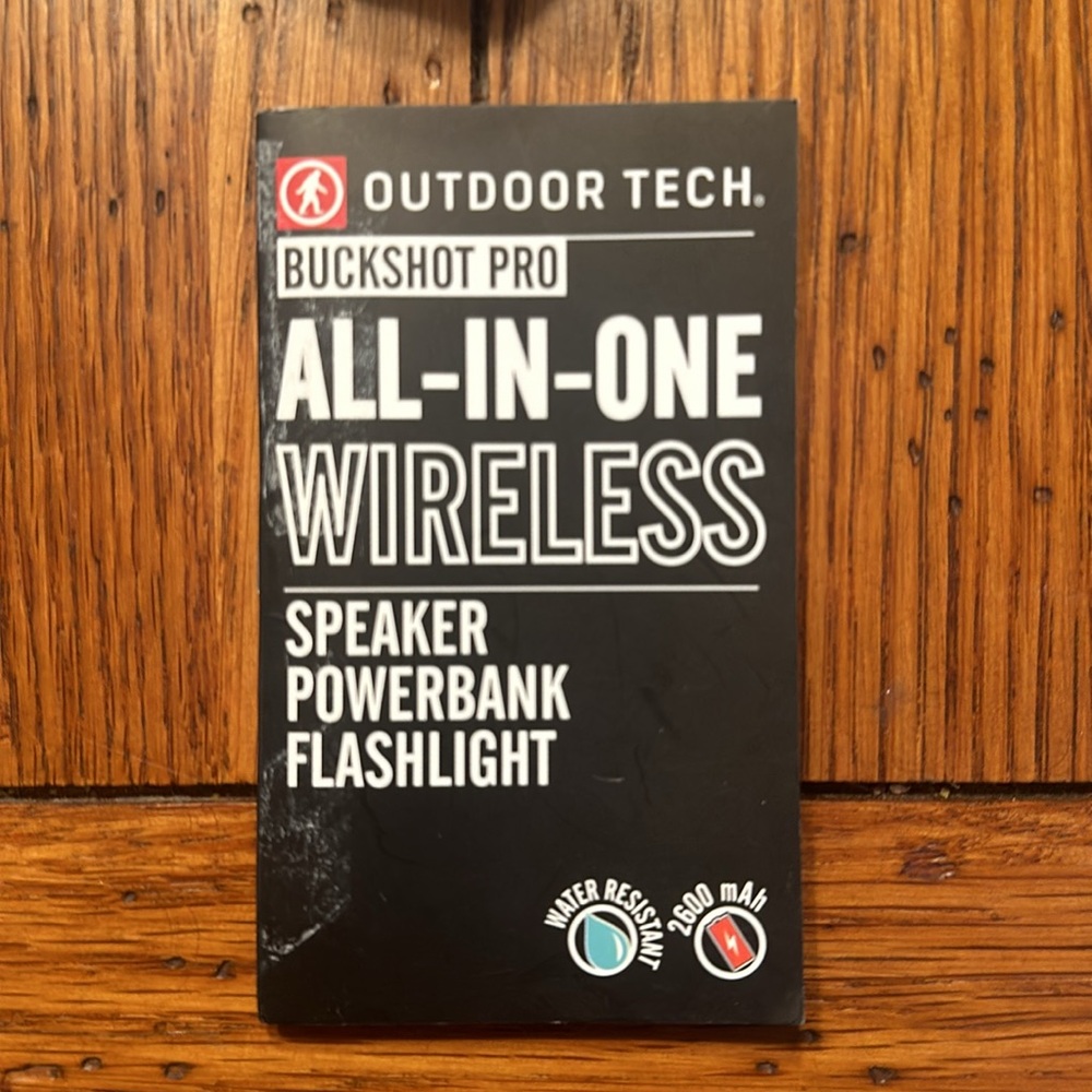 Outdoor tech speaker- flashlight - power source - Picture 3 of 4